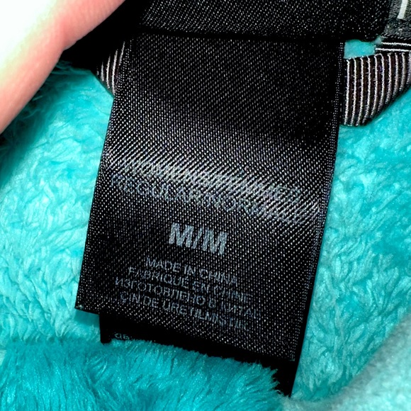 The North Face Fleece Jacket - Picture 3 of 3